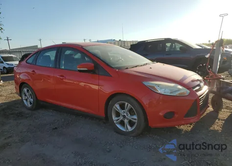 2014 Ford Focus Se from USA, damaged, VIN 1FADP3F26EL312813